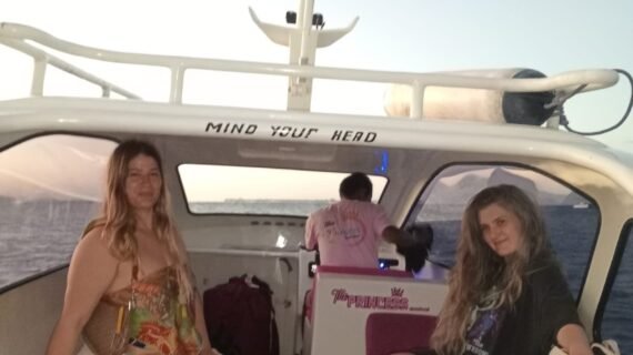 Private Speedboat Gili Trawangan to Lombok Teluk Nare 400000 IDR Cash Payment Flexible Departure Real Guest Experience
