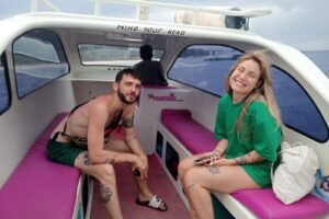 Island Hopping in Style: Clara & Pierre’s Relaxing Private Speedboat Ride from Gili Meno to Gili Trawangan at Sunset