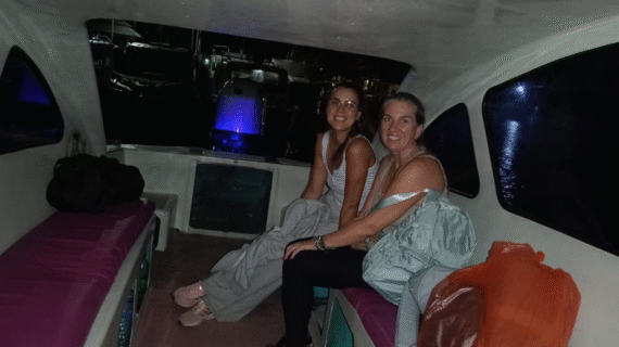 From Delayed Landings to Island Sunsets: Alicia & Noemí’s Private Car and Speedboat Adventure from Lombok Airport to Gili Air