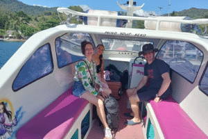 French Friends’ Midday Escape: Private Speedboat Adventure from Teluk Nare to Gili Trawangan