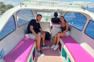 From Gili Air to Lombok: Our Effortless 1 PM Private Speedboat Ride with Two Suitcases and a Smile
