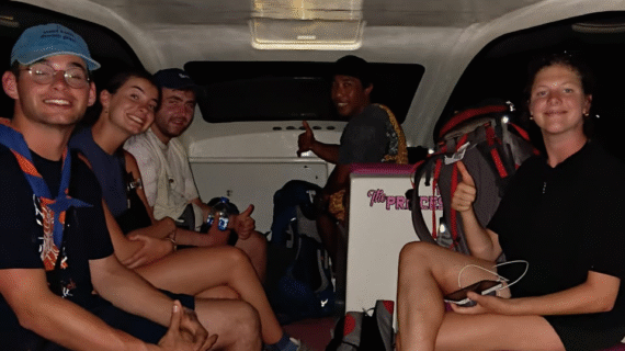 Evening Island Escape: Belgian Friends’ Effortless Private Speedboat Ride from Teluk Nare to Gili Trawangan with Backpacks in Tow
