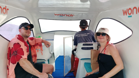 Sunset Cruise Vibes: Maria & Piotr’s Relaxing Private Speedboat Ride from Gili Air to Teluk Nare
