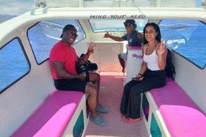 Island Hopping in Style: Benard & Noreen’s Private 1 PM Speedboat Adventure from Teluk Nare to Gili Air with Luggage in Tow
