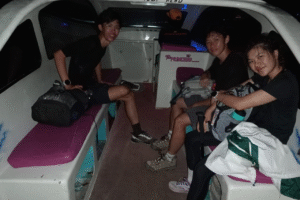 Evening Escape from Teluk Nare to Gili Air: Singaporean Friends’ Private Speedboat Ride After Rinjani Adventures