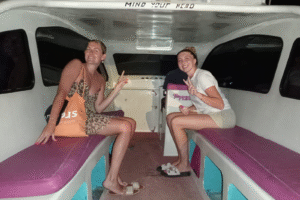 Sunset Escape: French Friends’ Private Speedboat Adventure from Teluk Nare to Gili Trawangan with Easy Booking and Friendly Local Help