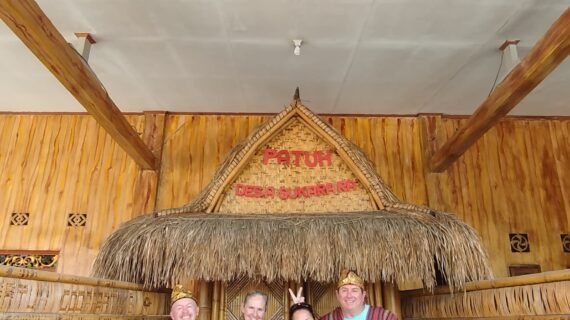 Desa Sukarara Lombok