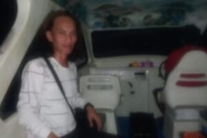 Late-Night Adventure: Mohd Zaiyad’s Smooth Private Speedboat Ride from Teluk Nare to Gili Trawangan with Two Bags in Tow