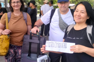 Island Hopping in Style: Our Private Speedboat Adventure from Teluk Nare to Gili Air with Friends and Luggage in Tow