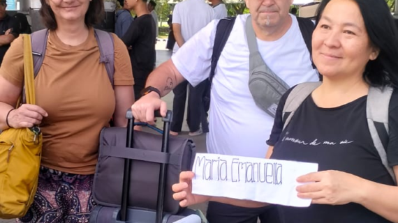 Island Hopping in Style: Our Private Speedboat Adventure from Teluk Nare to Gili Air with Friends and Luggage in Tow