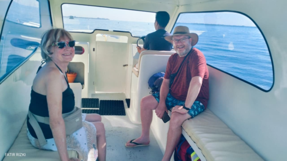 Morning Escape: Alastair & Amanda’s Private Speedboat Adventure from Teluk Nare to Gili Meno with Friendly Crew