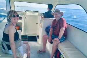 Sunset Return: Alastair & Amanda’s Relaxing Private Speedboat Ride from Gili Meno to Teluk Nare with Friendly Crew