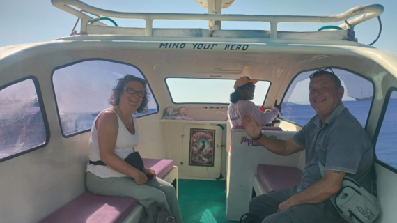 From Lombok’s Teluk Nare to Gili Air: Our Smooth Private Speedboat Ride with WiFi, Luggage in Tow, and a Quick Photo for Easy Pickup