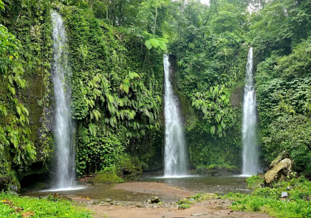 Benang Kelambu waterfall curtain, Central Lombok