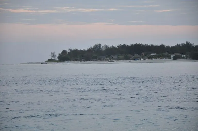 Coastline and turquoise water around Gili Meno island